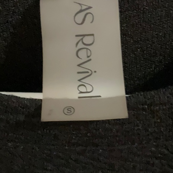 AS Revival black long sleeve cropped sweatshirt - Picture 3 of 7